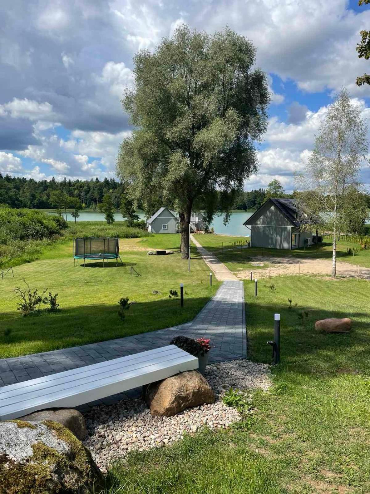 Landhuis Namas Su Vaizdu I Ezera 